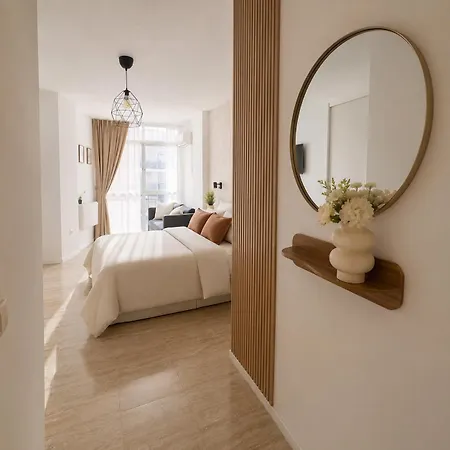 Chic Studio- Pool & Apartman Torremolinos